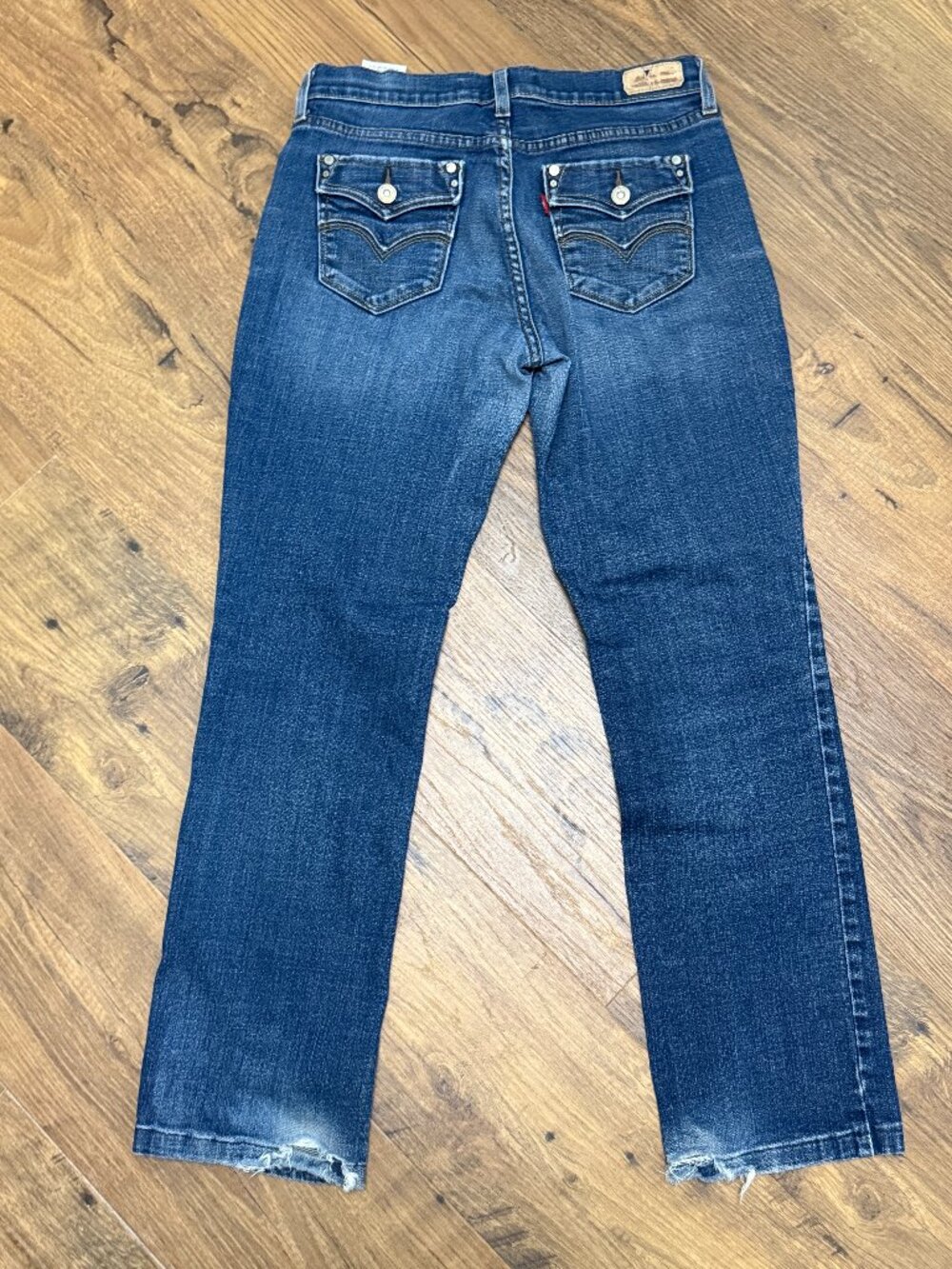 Levi's 505 Straight Leg Mid-Rise Jeans - Picture 3 of 10